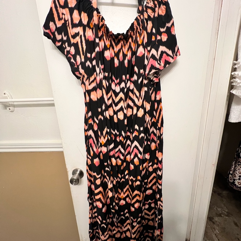 Avenue Black and Pink Maxi Dress